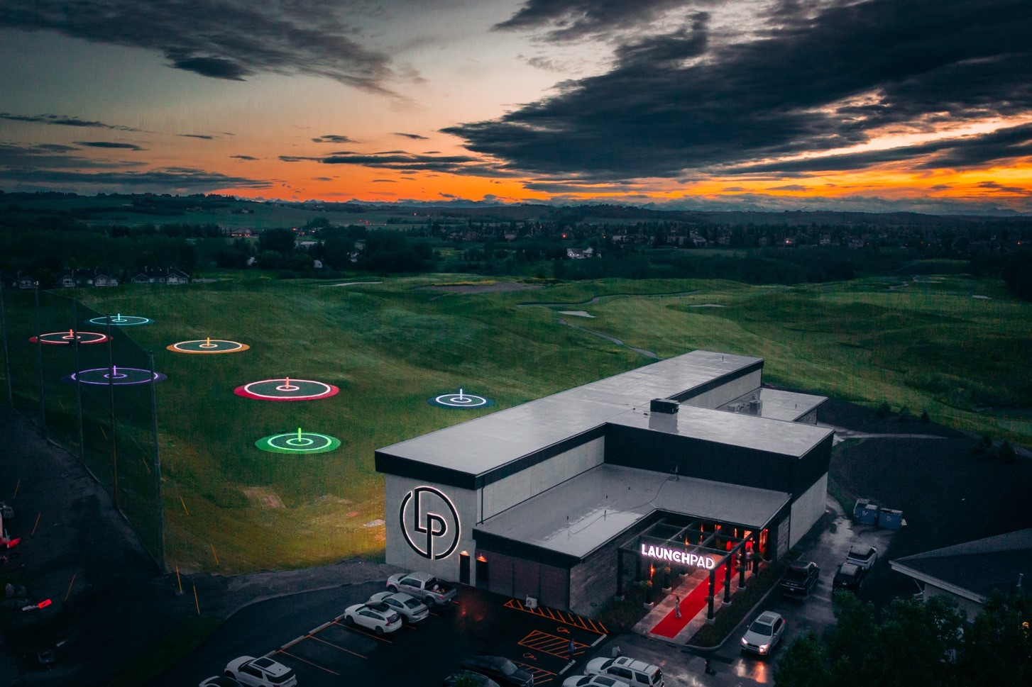LaunchPad Golf Opens Flagship Location In Calgary To Huge Fanfare